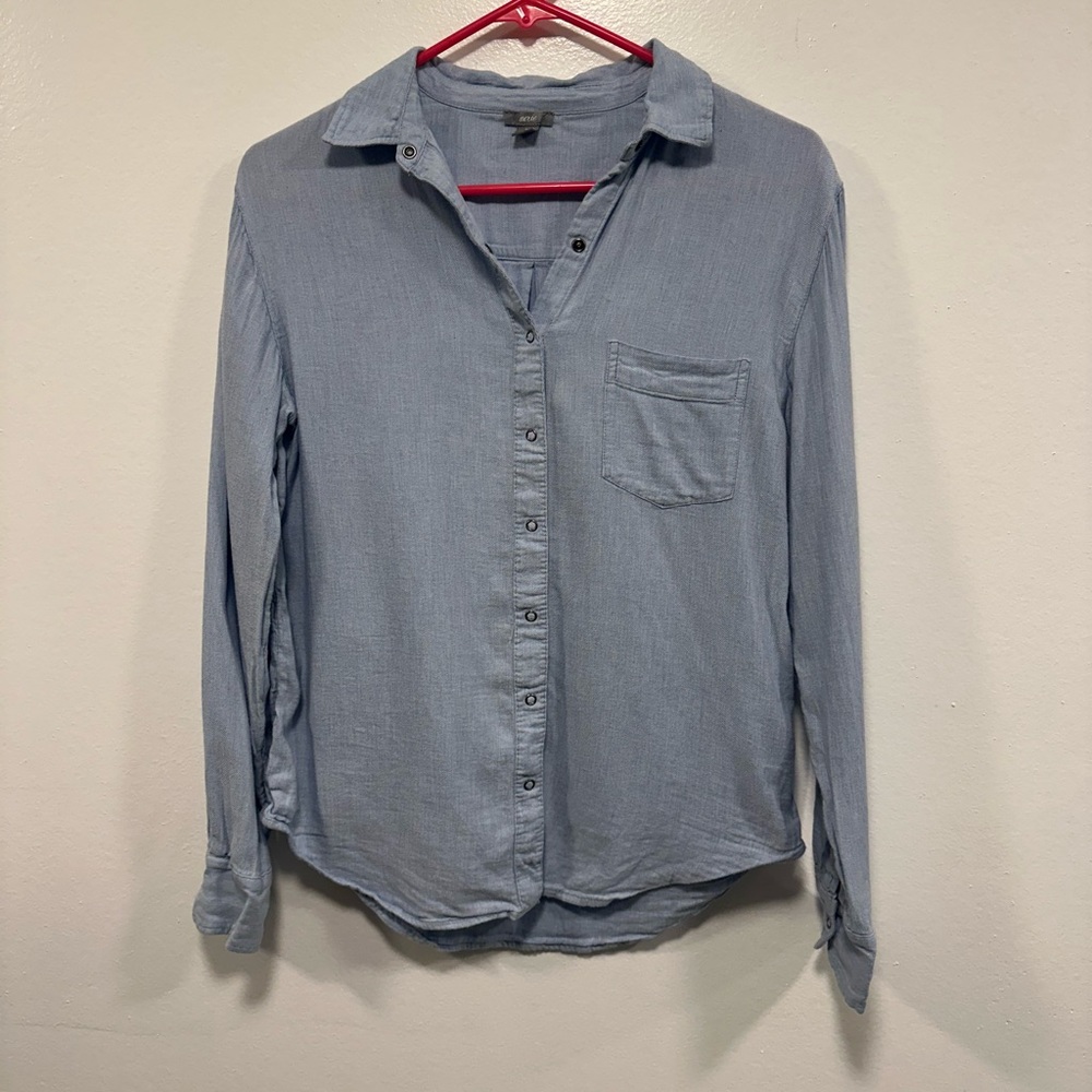 aerie Pale Blue Long-Sleeve Casual Button-Down Shirt